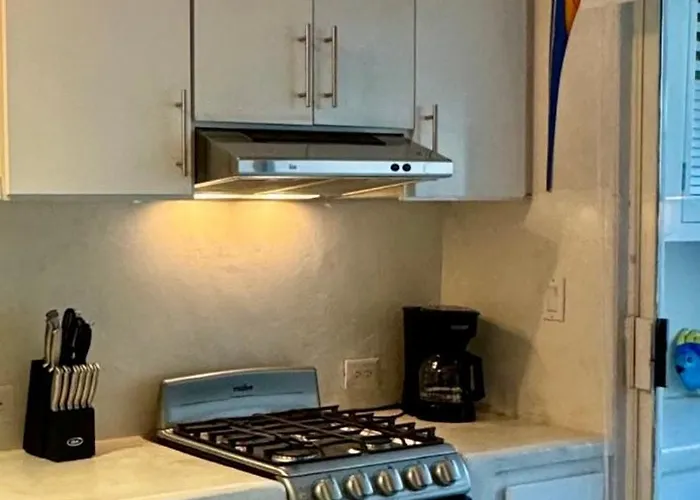Front Beautiful One Bedroom Apartamento